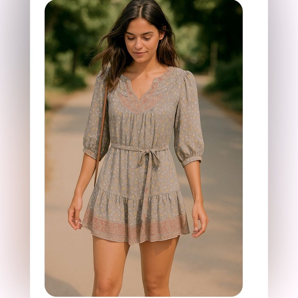 Warehouse Boho Peasant Mini Dress Size 6 Pink‎ Gray Paisley Silk 
Puff Sleeves